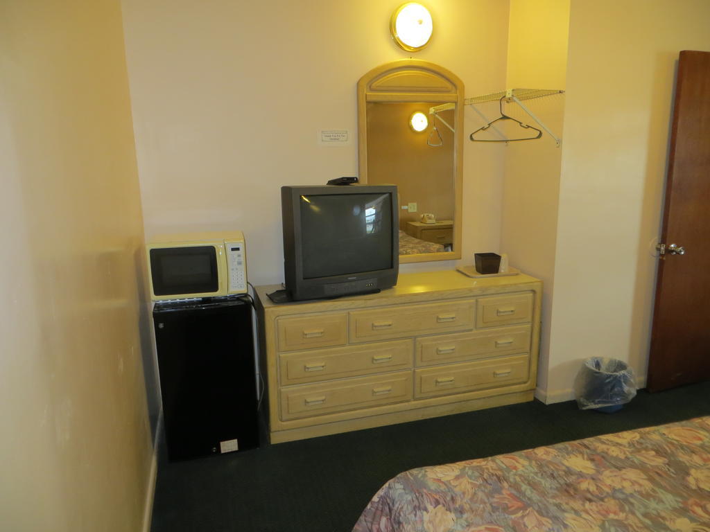 Budget Inn Sebring Buitenkant foto